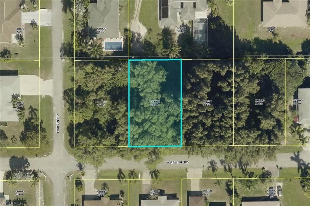 5812 Porpoise RD BOKEELIA, FL 33922