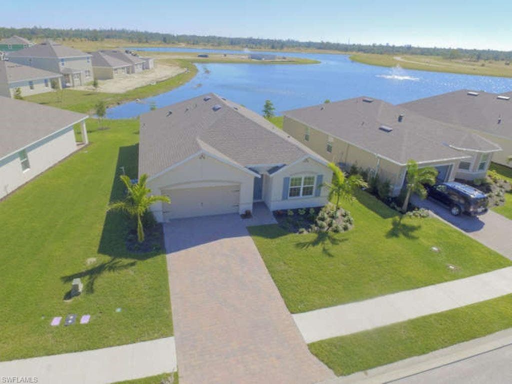 3452 Acapulco CIR CAPE CORAL, FL 33909