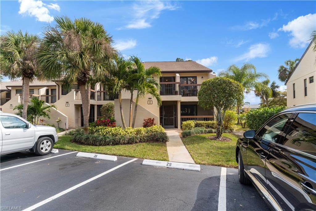 1802 Kings Lake BLVD 2-205 NAPLES, FL 34112