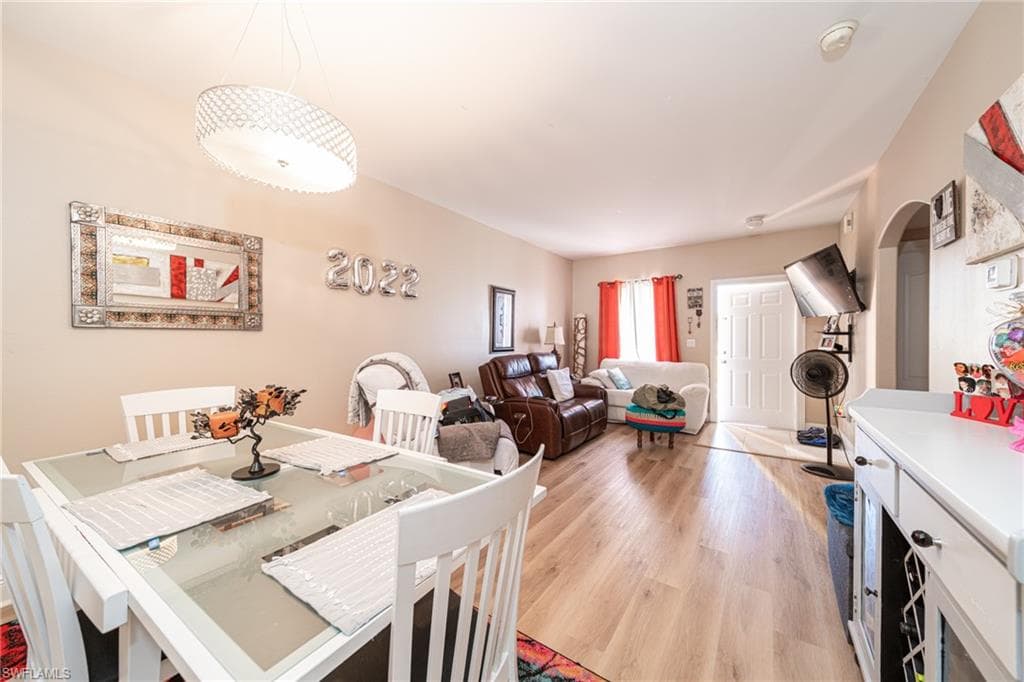 4110 Castilla CIR 103 FORT MYERS, FL 33916