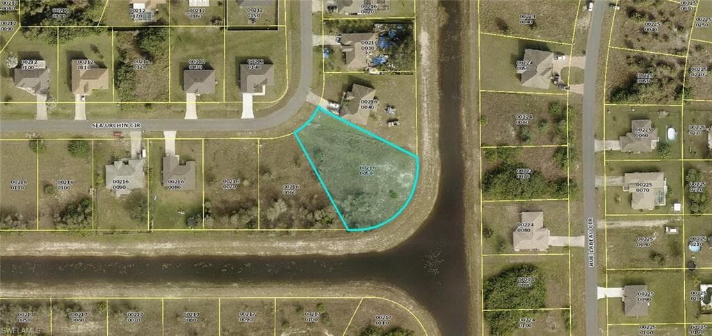 845 Sea Urchin CIR FORT MYERS, FL 33913