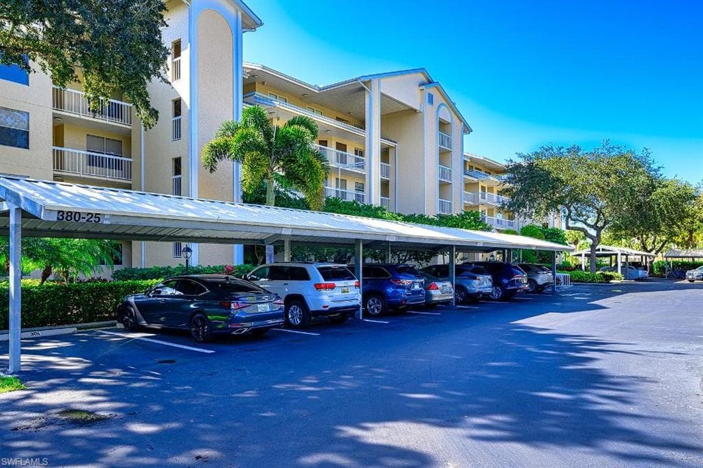 380 Horse Creek DR 202 NAPLES, FL 34110