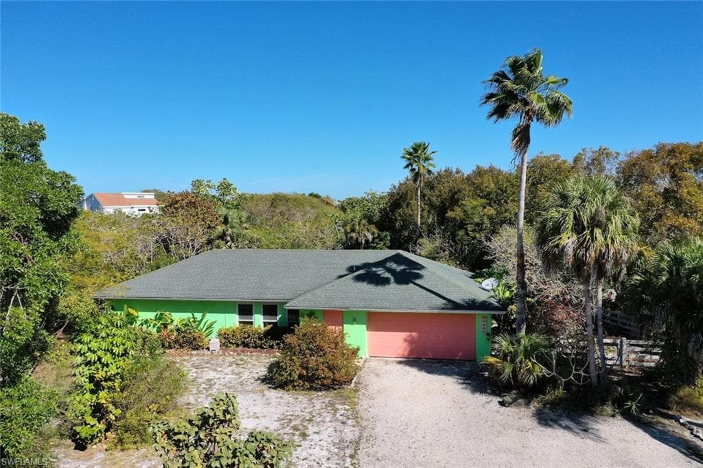 4560 Brainard Bayou SANIBEL, FL 33957