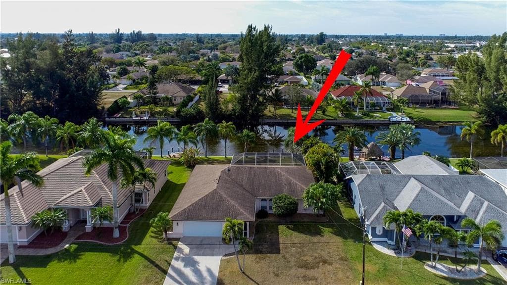 138 SE 20th ST CAPE CORAL, FL 33990