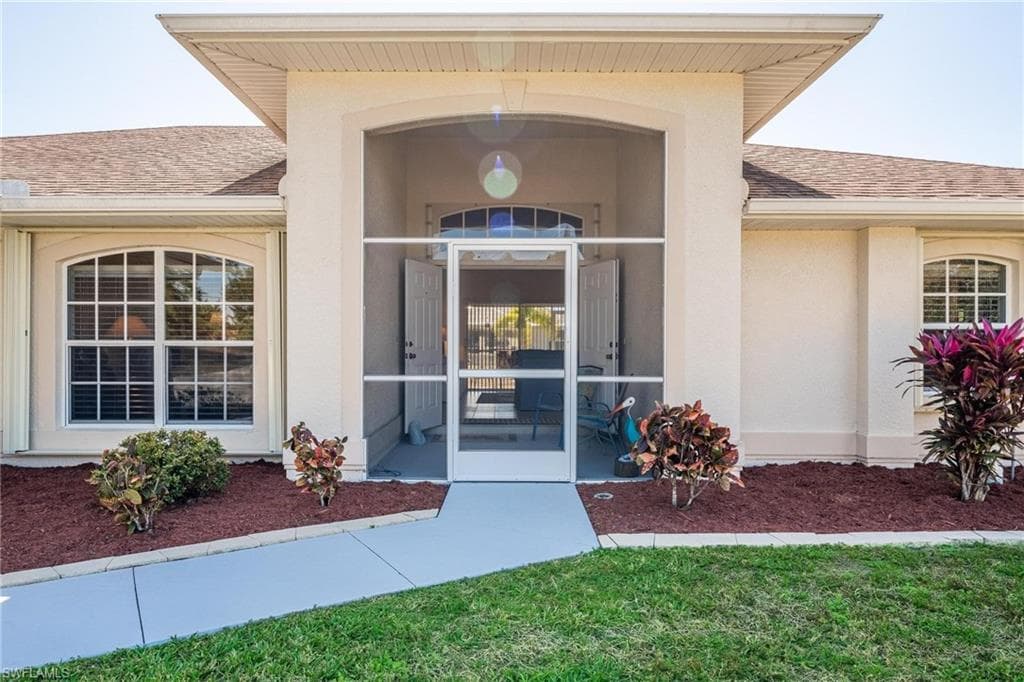 2712 NW 11th ST CAPE CORAL, FL 33993