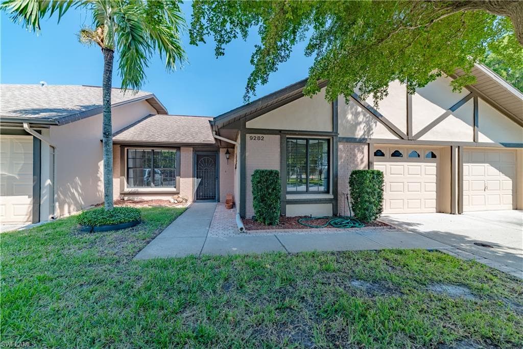 9282 Lennex LN FORT MYERS, FL 33919