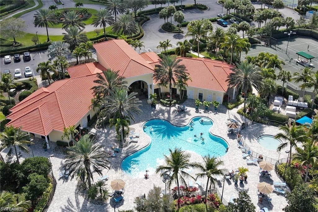 9076 ASTONIA WAY ESTERO, FL 33967