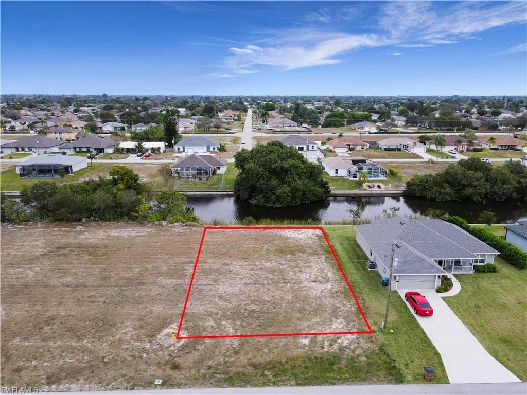 3505 SW 8th CT CAPE CORAL, FL 33914