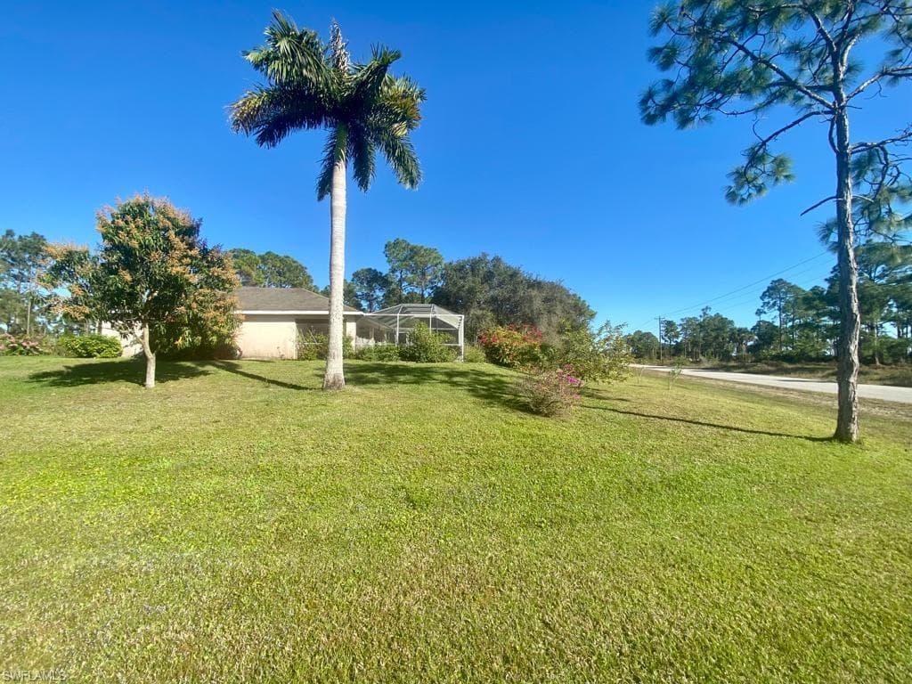 906 Moonbeam ST LEHIGH ACRES, FL 33974