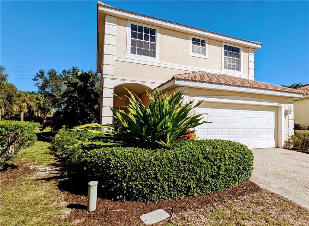 8821 Spring Mountain WAY FORT MYERS, FL 33908