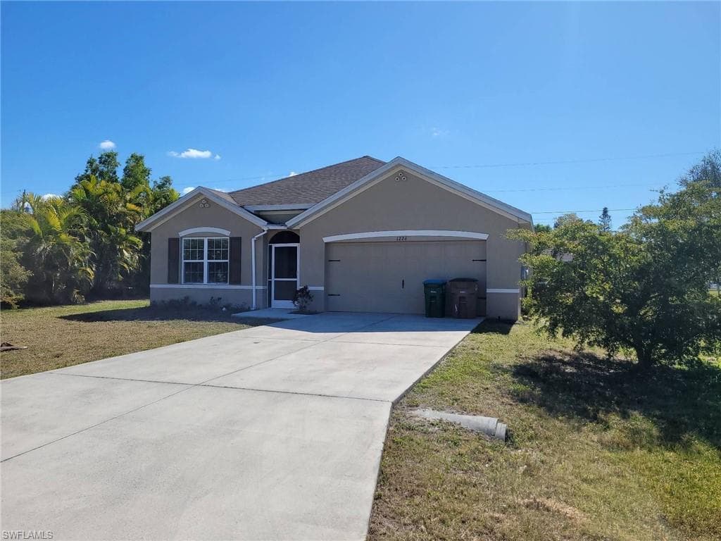 1226 SW 29th ST CAPE CORAL, FL 33914