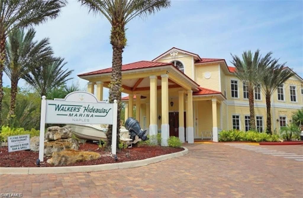 477 North Unit #B-L2-26 RD NAPLES, FL 34104