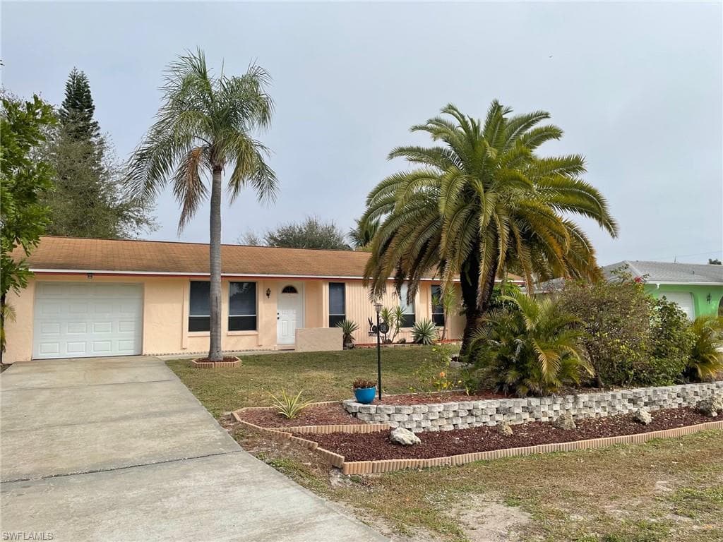 1501 SE 32nd ST CAPE CORAL, FL 33904