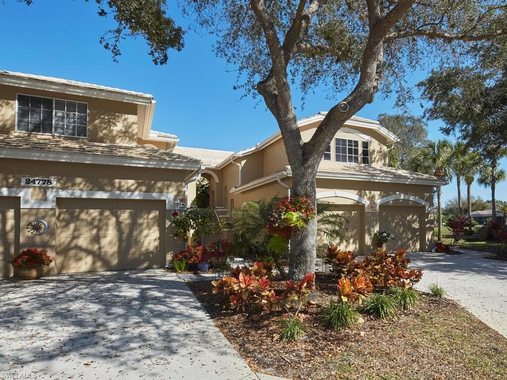 24778 Lakemont Cove LN 202