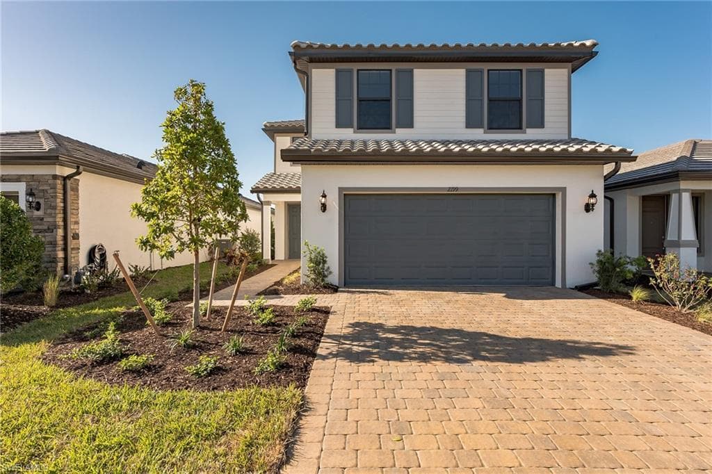 2199 Yellowfin CIR NAPLES, FL 34114