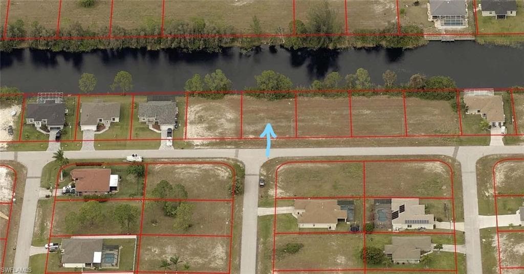 1927 NW 26th ST CAPE CORAL, FL 33993