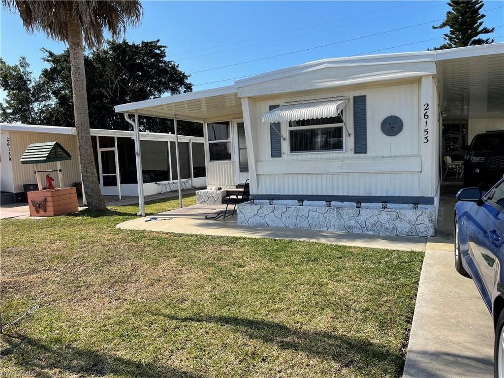 26153 Countess LN BONITA SPRINGS, FL 34135