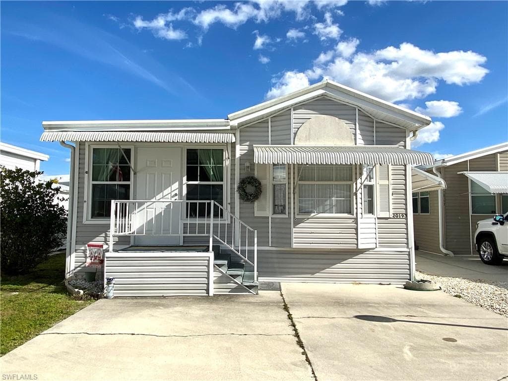 20193 Orange Tree LN ESTERO, FL 33928