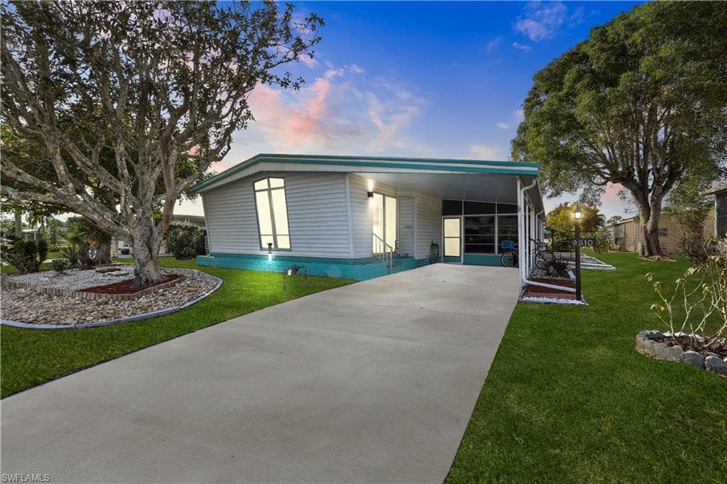 9310 Lord RD BONITA SPRINGS, FL 34135