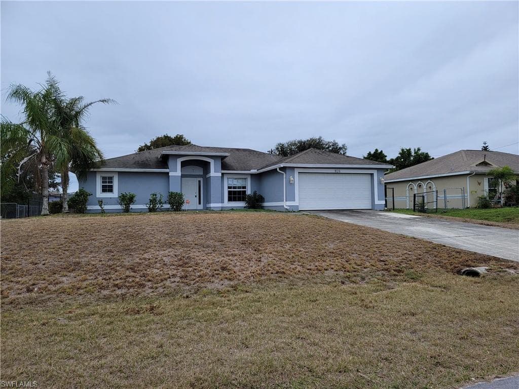 826 NE 10th LN CAPE CORAL, FL 33909