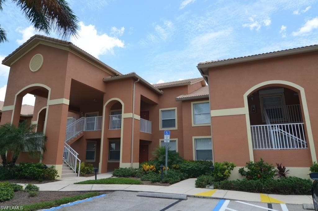 20081 Barletta LN 2815 ESTERO, FL 33928