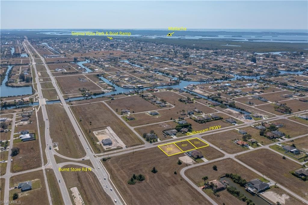 3223 Gulfstream PKY CAPE CORAL, FL 33993