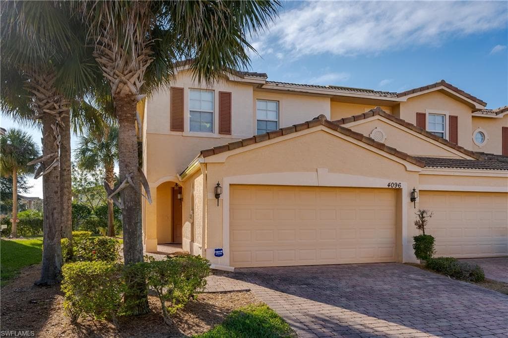4096 Cherrybrook LOOP FORT MYERS, FL 33966