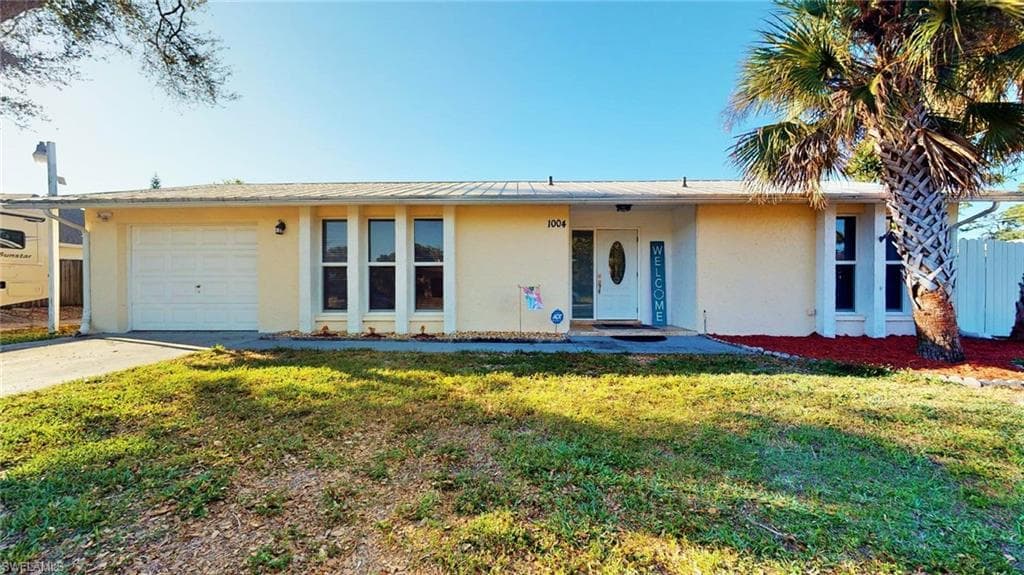 1004 Averly ST FORT MYERS, FL 33919