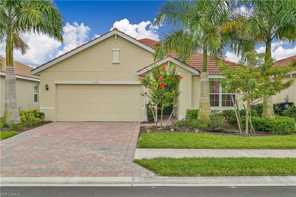 3181 Birchin LN FORT MYERS, FL 33916