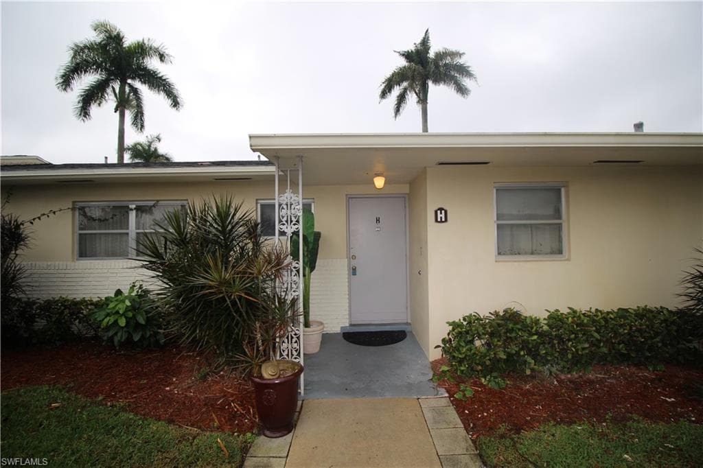 2796 Ashley DR W H WEST PALM BEACH, FL 33415