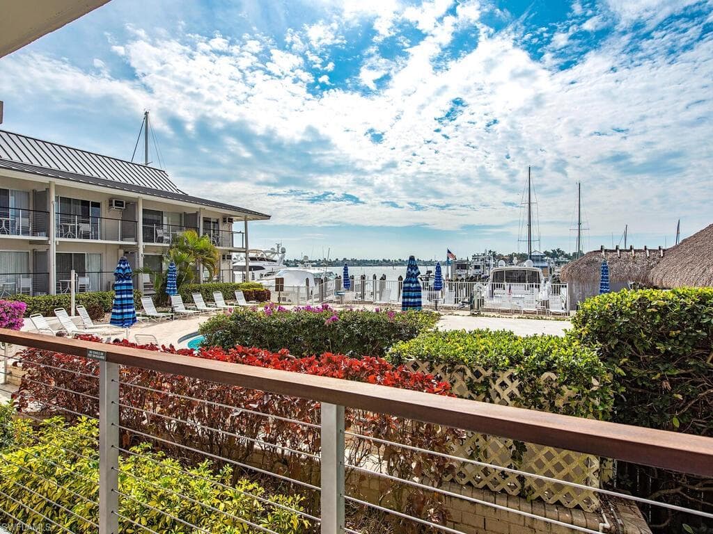 900 Broad AVE S 141 NAPLES, FL 34102
