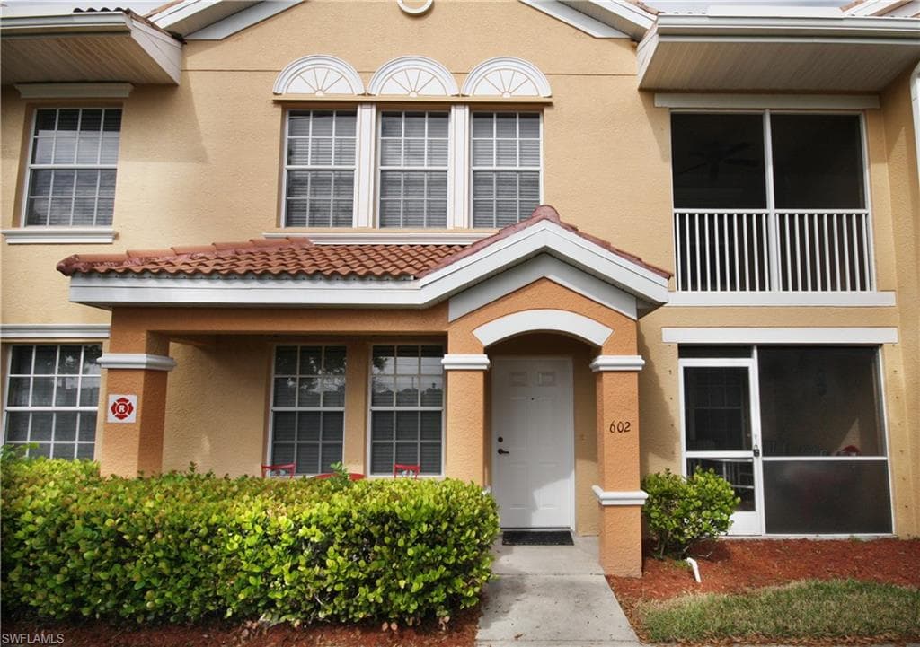 1860 Concordia Lake CIR 602 CAPE CORAL, FL 33909