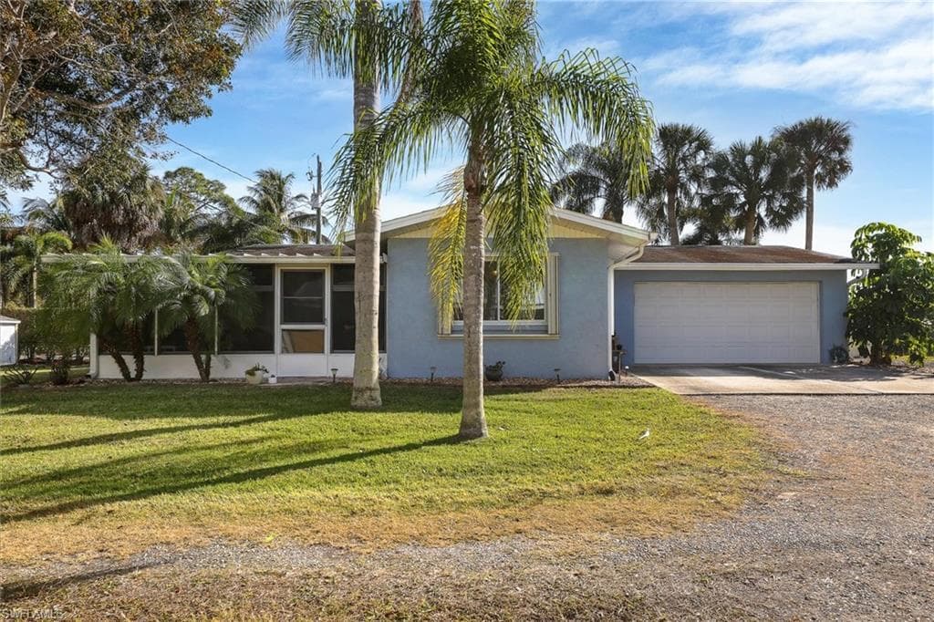 18116 Pioneer RD FORT MYERS, FL 33908