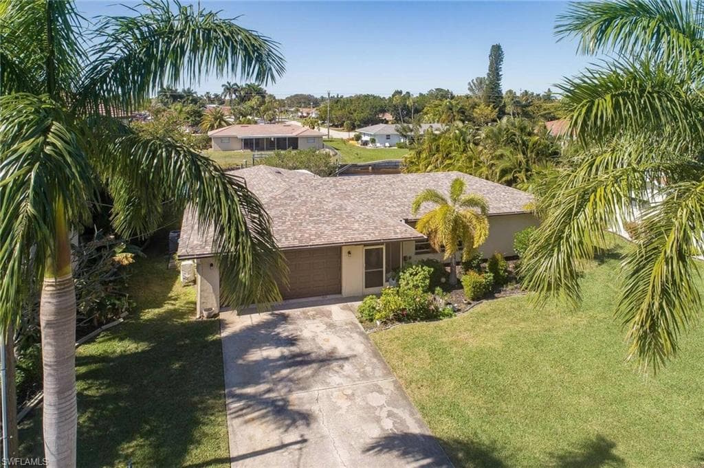5234 Nautilus DR CAPE CORAL, FL 33904