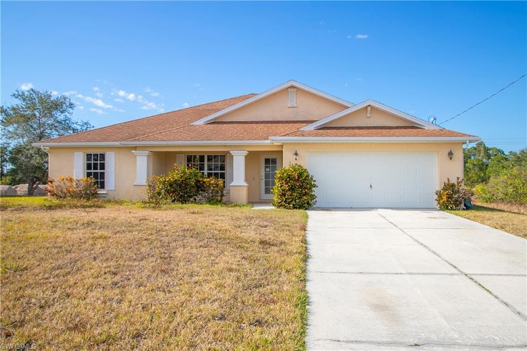 321 Pennfield ST LEHIGH ACRES, FL 33974