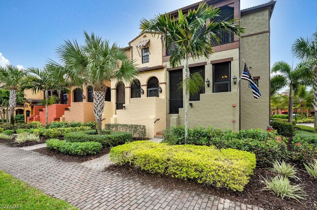 11758 Izarra WAY 7710 FORT MYERS, FL 33912