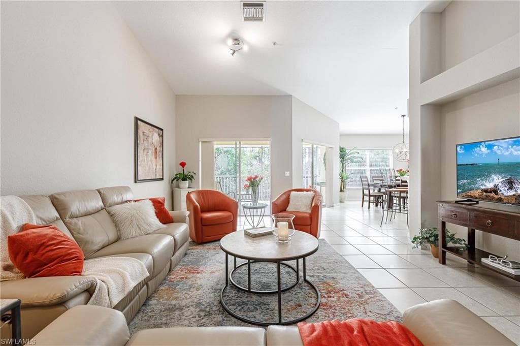 25761 Lake Amelia WAY 204 BONITA SPRINGS, FL 34135