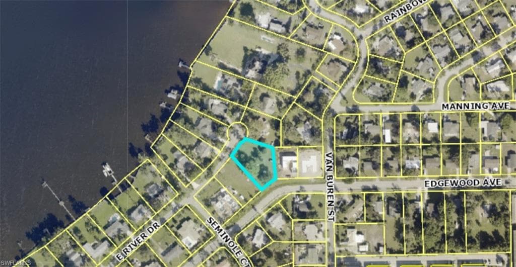 E River DR FORT MYERS, FL 33916