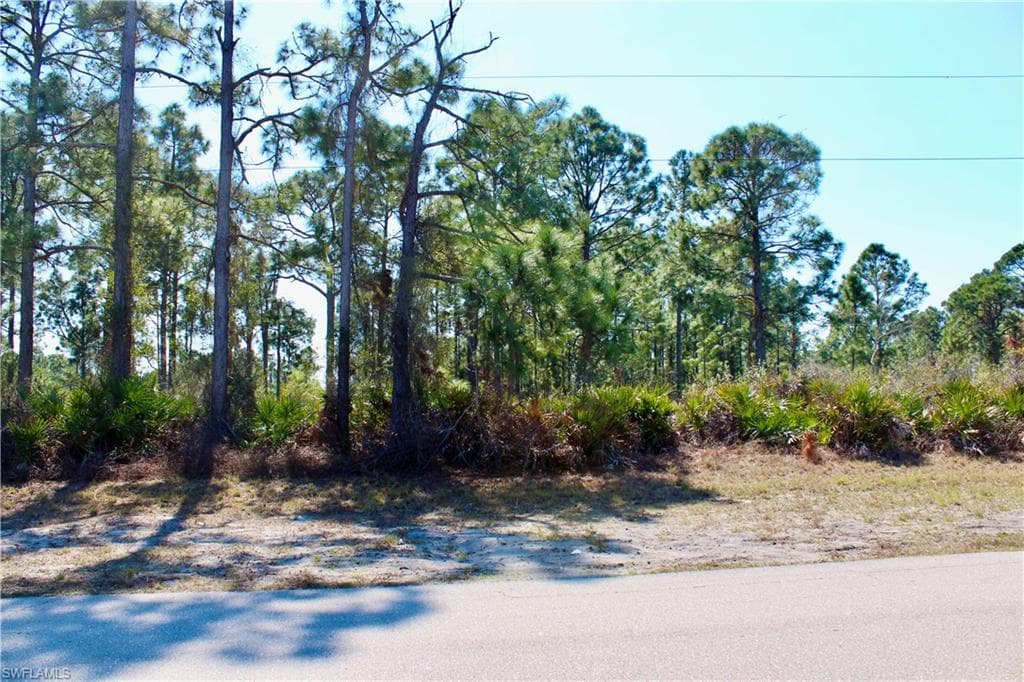 1148 Jaguar BLVD LEHIGH ACRES, FL 33974