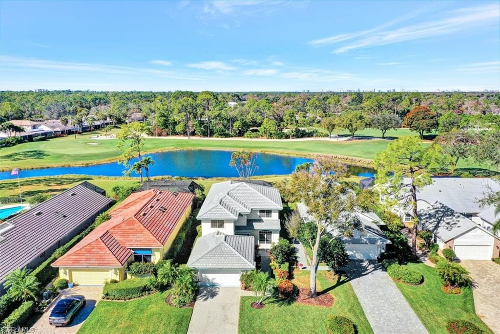 242 Edgemere WAY E NAPLES, FL 34105
