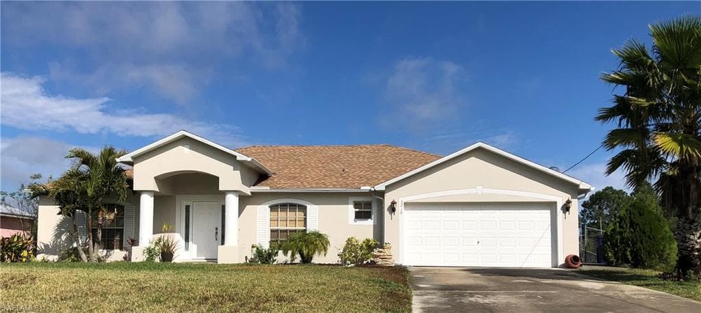 3210 19th ST SW LEHIGH ACRES, FL 33976