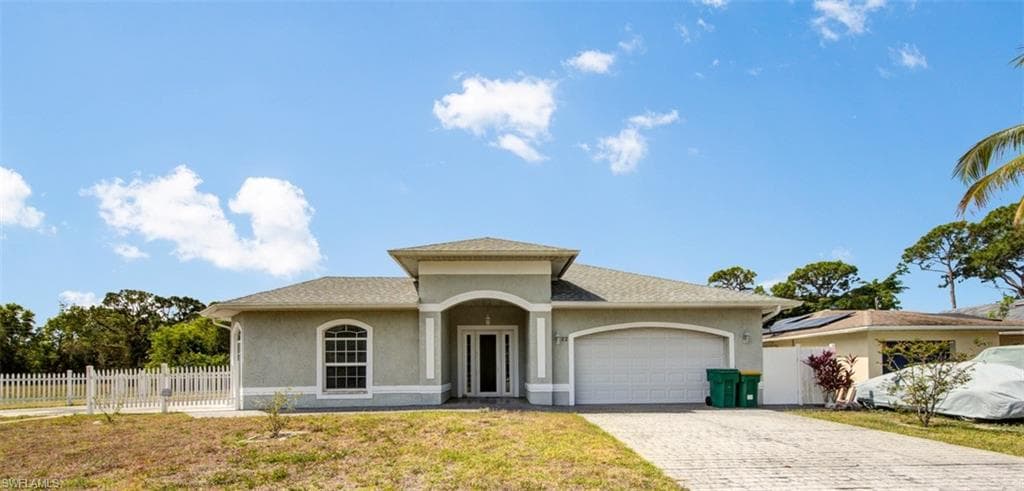22 6TH ST BONITA SPRINGS, FL 34134
