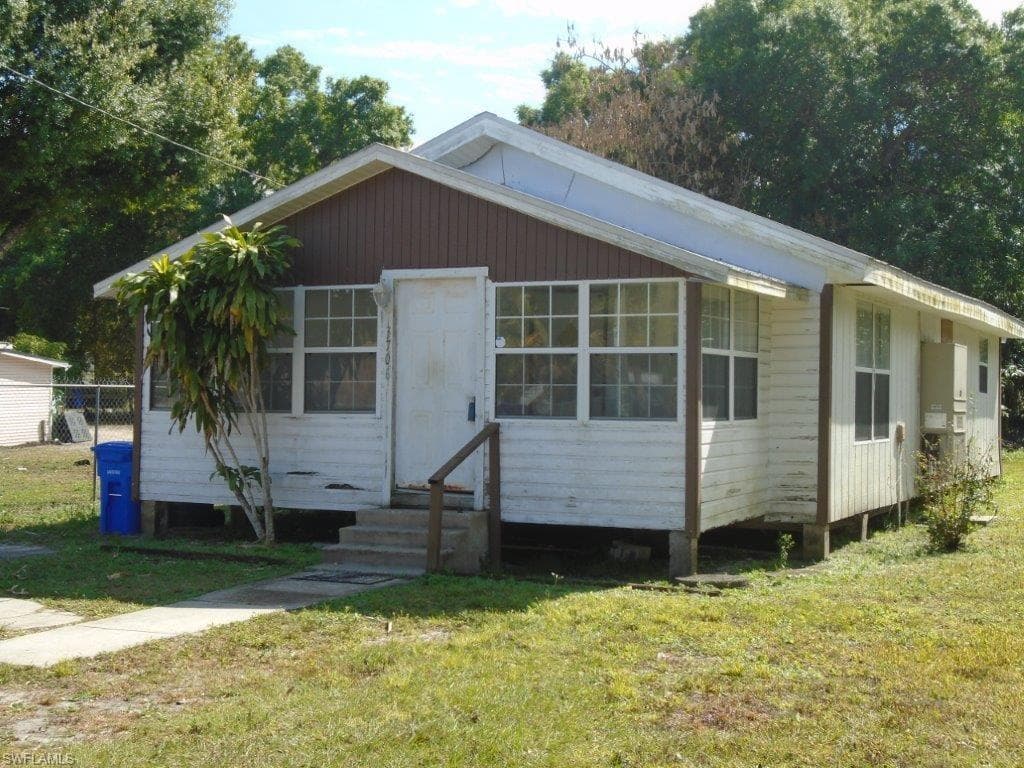 3706 Ballard RD FORT MYERS, FL 33916