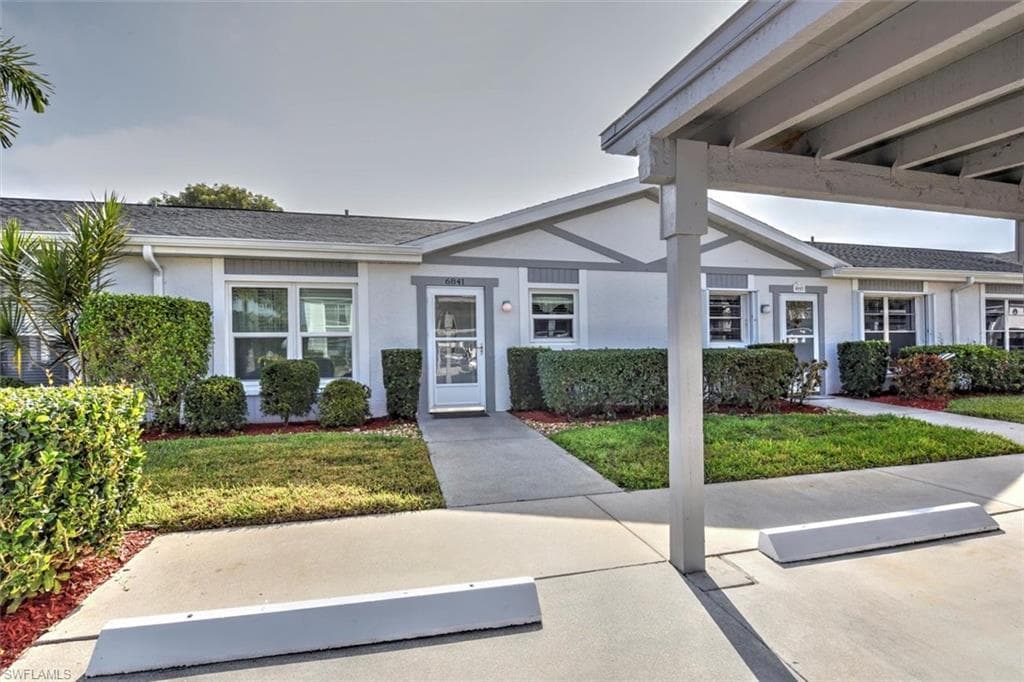 6841 Sandtrap DR FORT MYERS, FL 33919