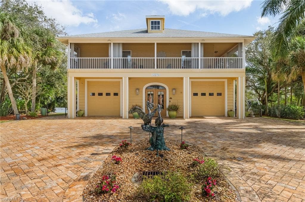 12270 Shoreview DR MATLACHA, FL 33993