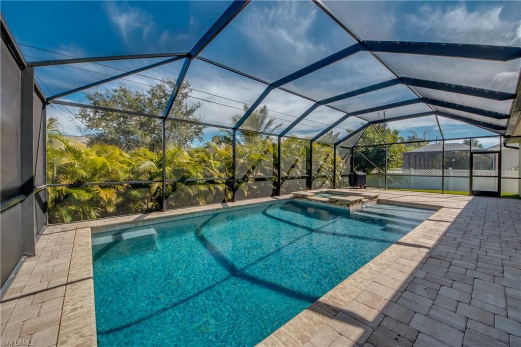 3327 Surfside BLVD CAPE CORAL, FL 33914
