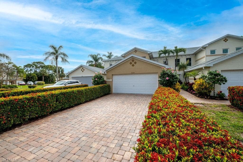 20064 Wolfel TRL ESTERO, FL 33928