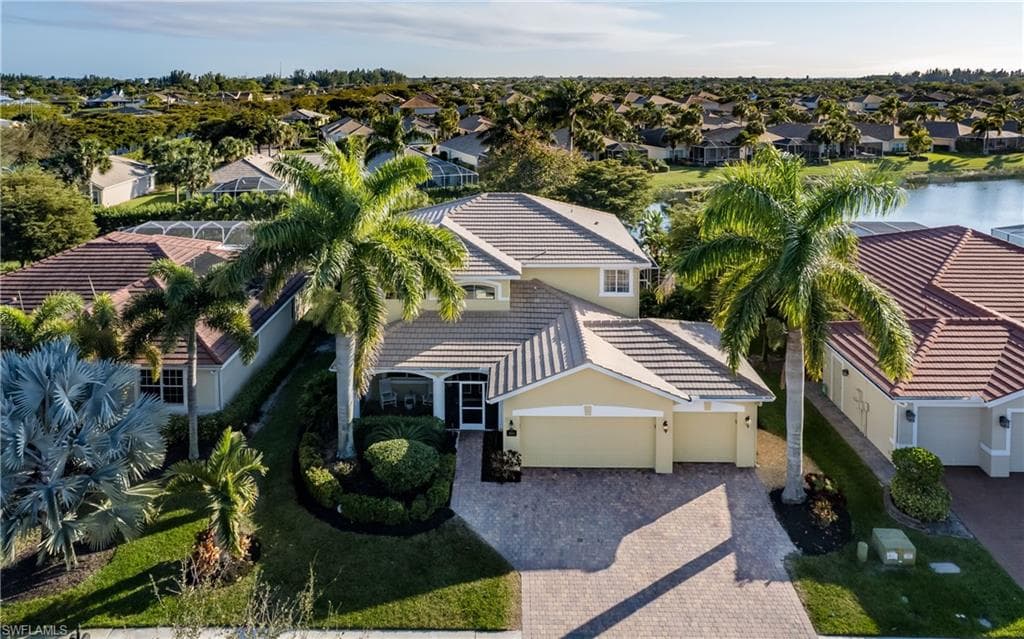 2509 Ashbury CIR CAPE CORAL, FL 33991