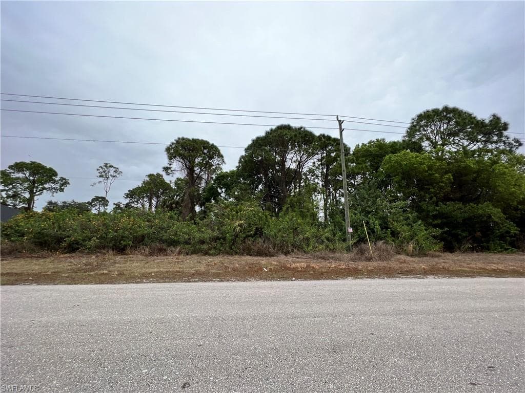 3708 Kittyhawk DR FORT MYERS, FL 33905