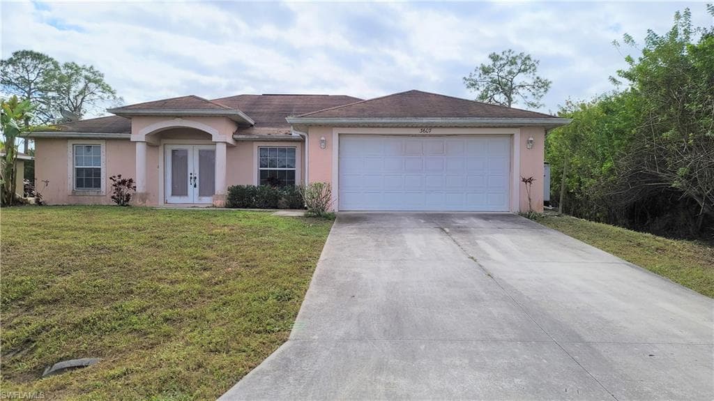 3607 75th ST W LEHIGH ACRES, FL 33971